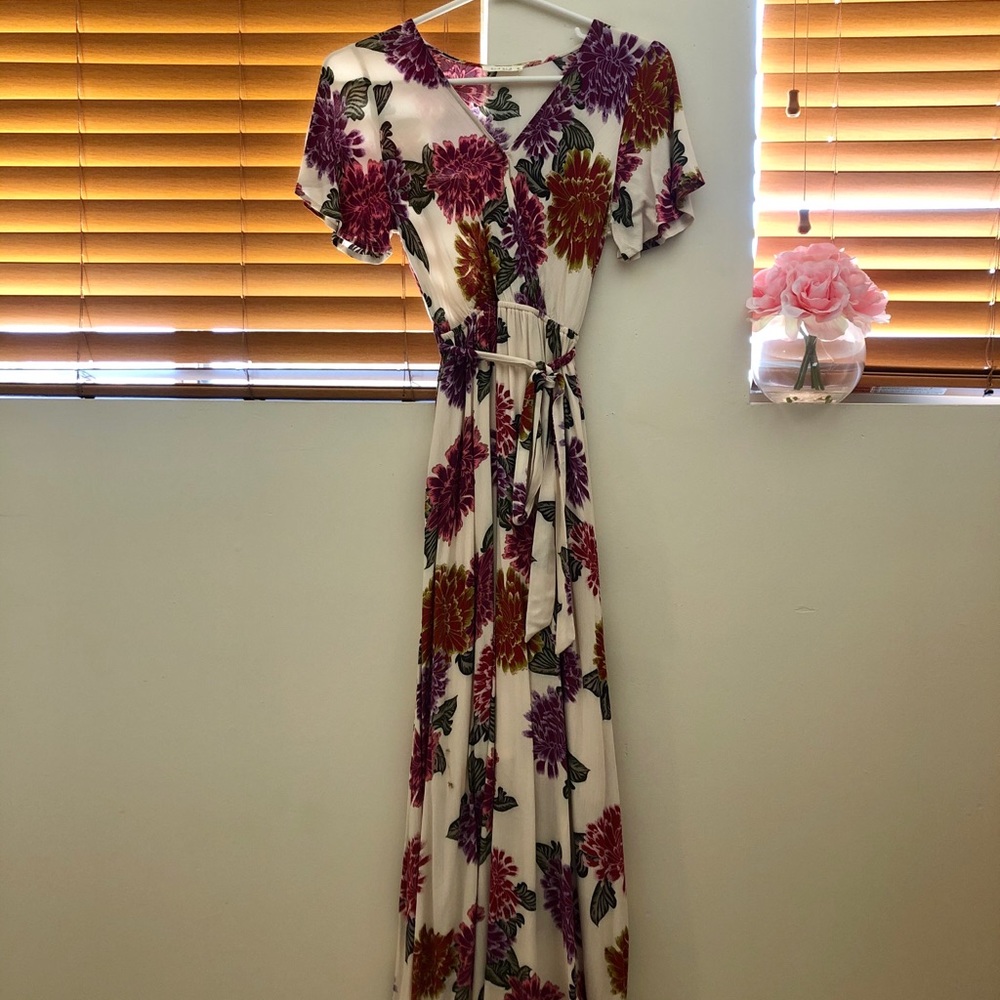 Beautiful Floral Maxi Dress